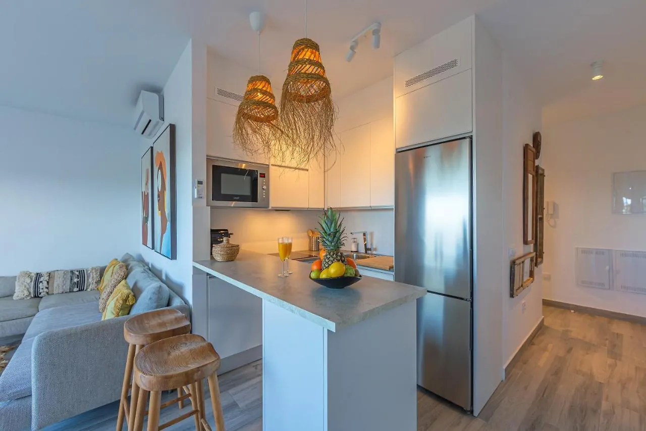 Jardin, Piscina Y Fibra Optica - Simplytarifa Apartment
