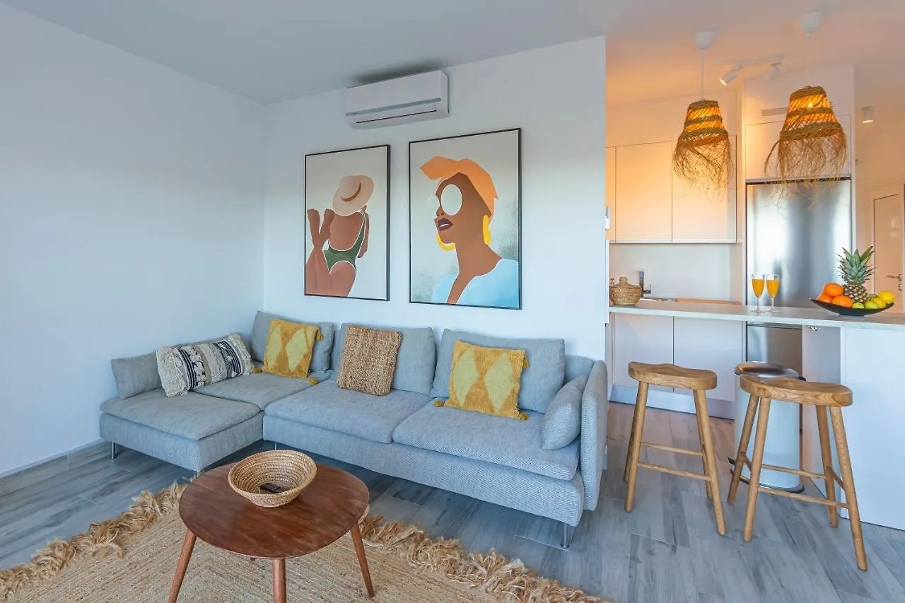 Jardin, Piscina Y Fibra Optica - Simplytarifa Apartment