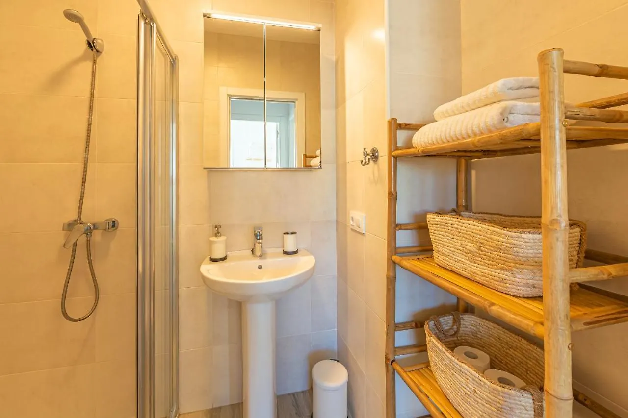 Jardin, Piscina Y Fibra Optica - Simplytarifa Apartment